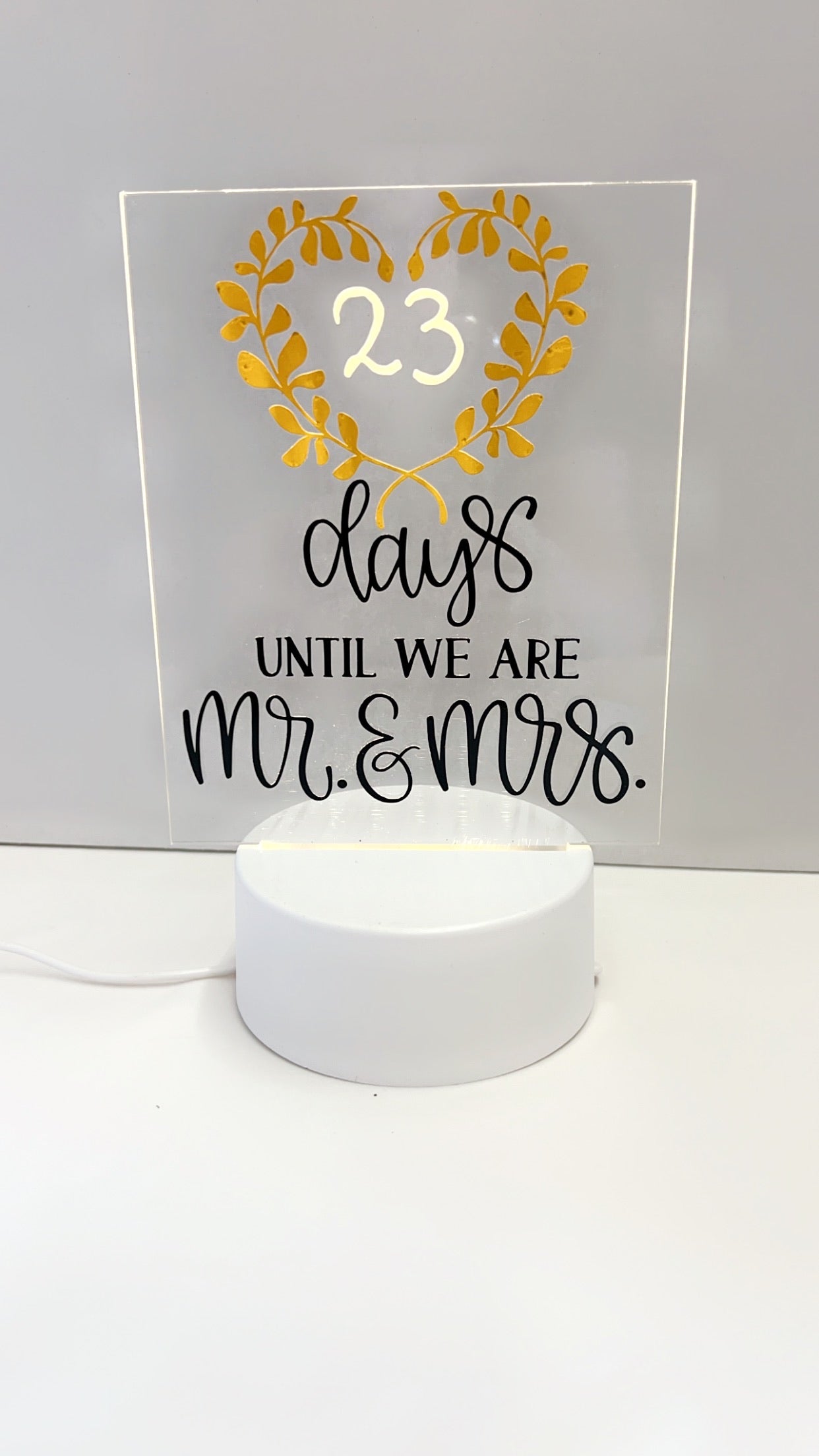 Acrylic with LED light and pen - Customisable