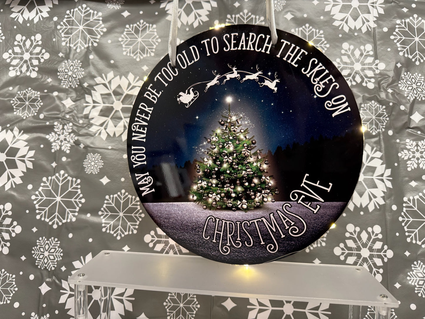 10” Xmas door hangers - MDF with LED lights attached