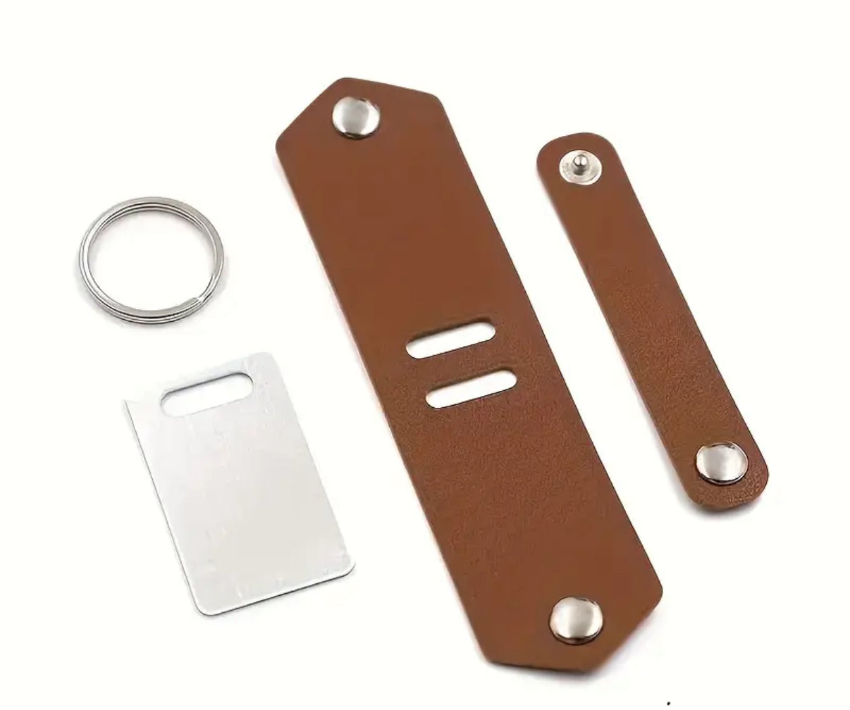 Keychain With Photo insert and Engravable Leather Holder - Customisable