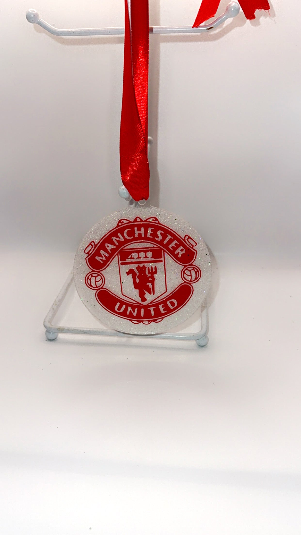 Large 10cm flat circle baubles with custom decoration