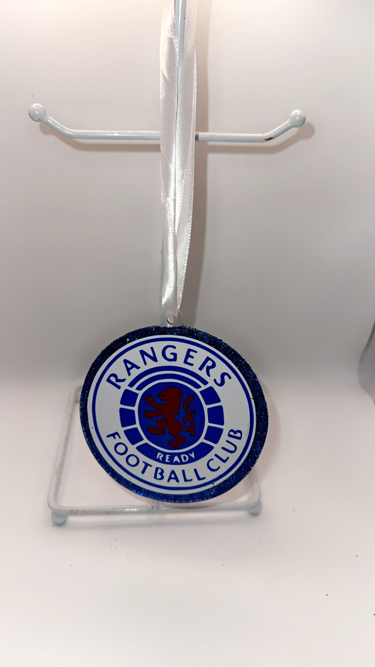 Large 10cm flat circle baubles with custom decoration